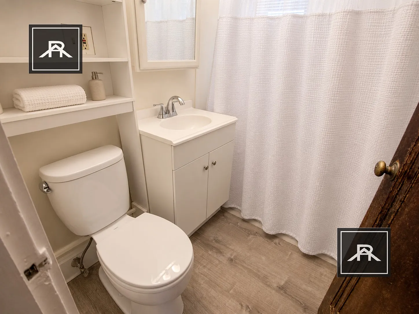 1 bed, 1.0 bath, $1,995 — Photo 4