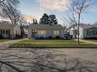 413 W Bottsford Ave, Milwaukee, WI 53207