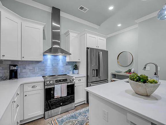 3rd image of 74160 Indigo Palms Way