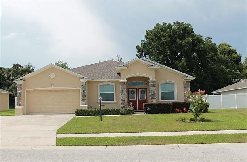 1st image of 1916 Griffins Green Dr