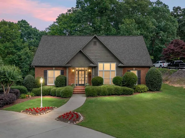 6721 Clear Creek Cir, Trussville, AL 35173