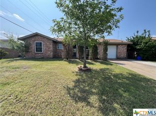 828 Michelle Dr, Copperas Cove, TX 76522