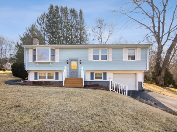 37 Carey Lane, Norwich, CT 06360