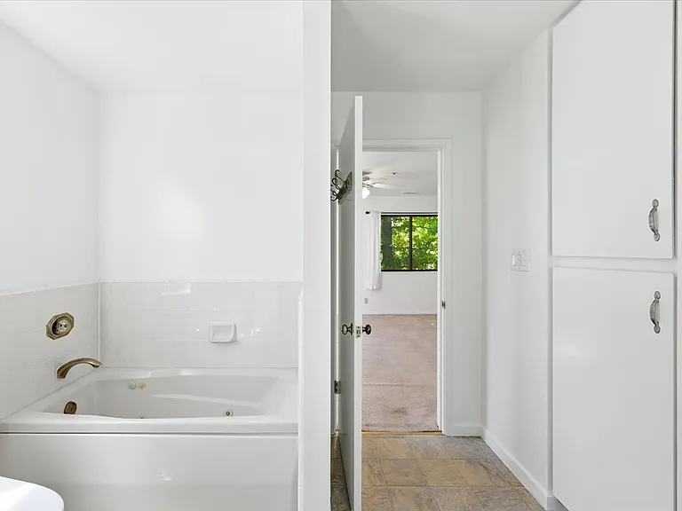 264 W California Ave #C — Photo 13