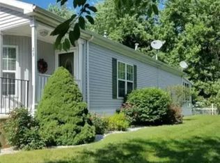 23 Laurel Cir, East Windsor, CT 06088