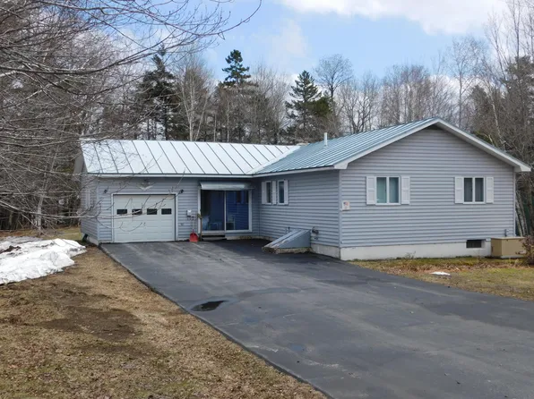 32 Spruce Street, Greenville, ME 04441