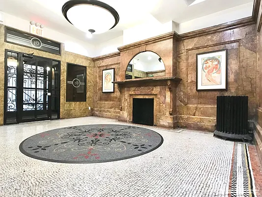 Rented by Sovereign Associates | media 28