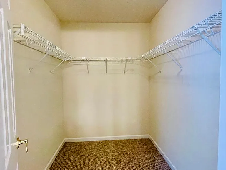 4022 Dalt Dr — Photo 11