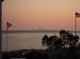 16 Harbor St #B, Newburyport, MA 01950