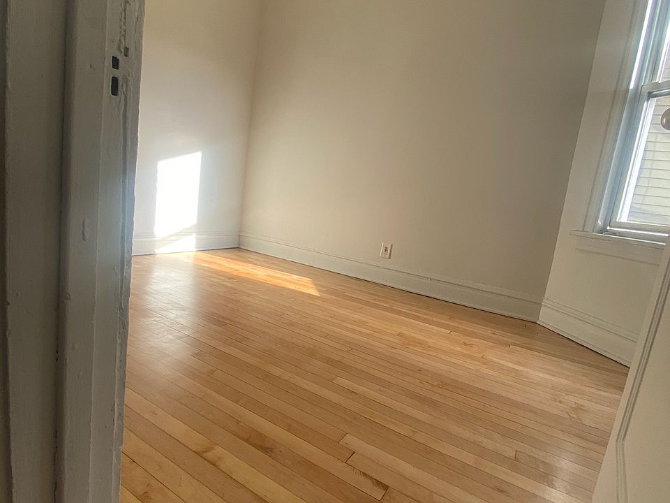 Bedroom closet not shown