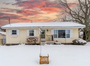 30 Hillside Ave, Colchester, NS B2N 4K8