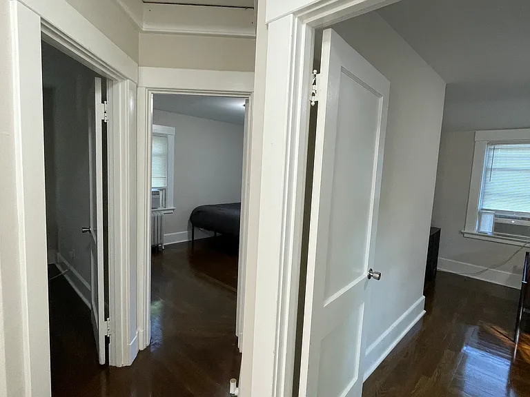 150 Crescent St — Photo 13