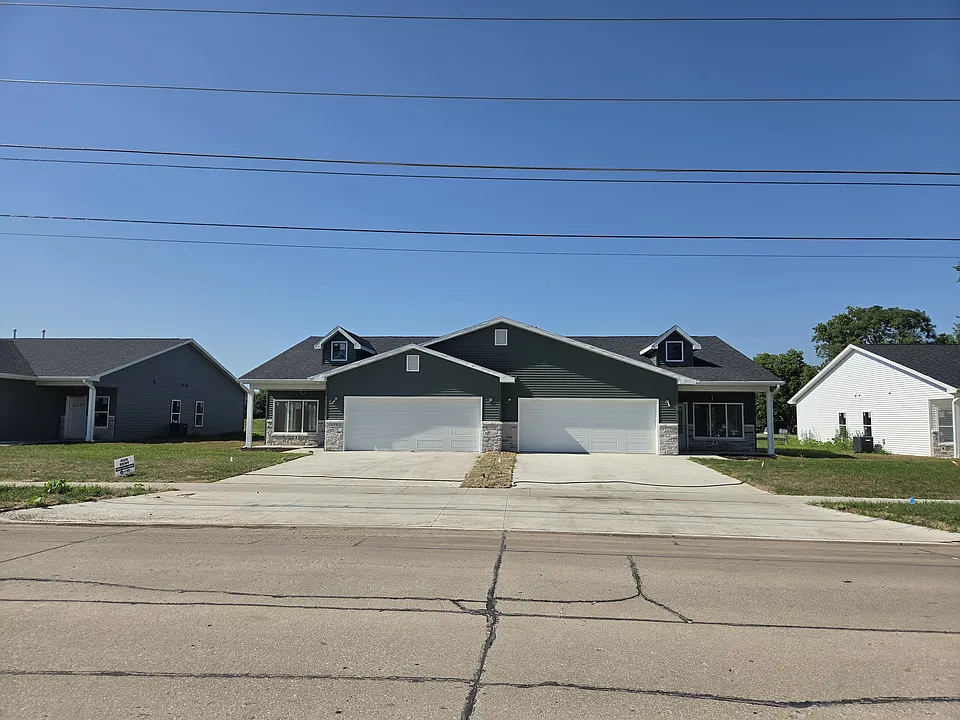 117 11th Ave