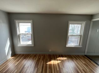 95 Wade St #2R, Fall River, MA 02721