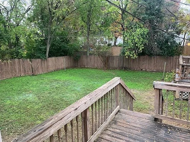 3927 Dexter Ave — Photo 12