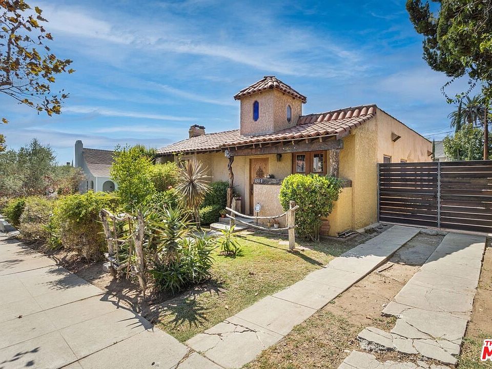 1st image of 1309 Carmona Ave