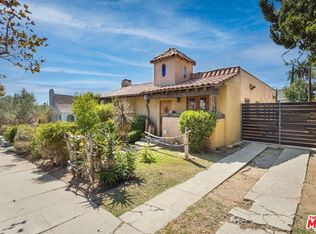 1309 Carmona Ave, Los Angeles, CA 90019