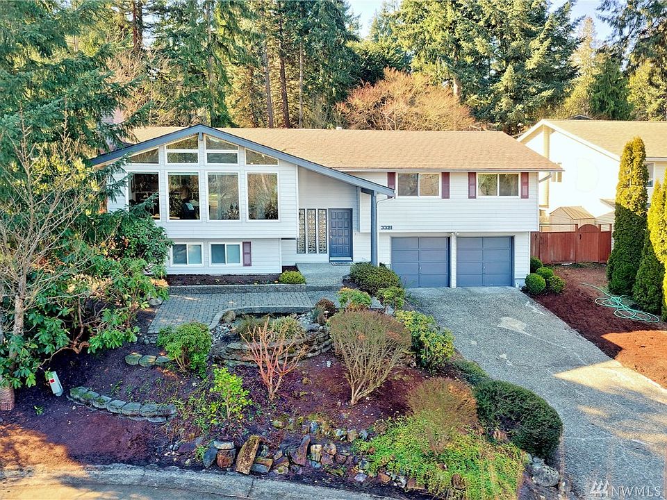 1st image of 3321 181st Pl NE