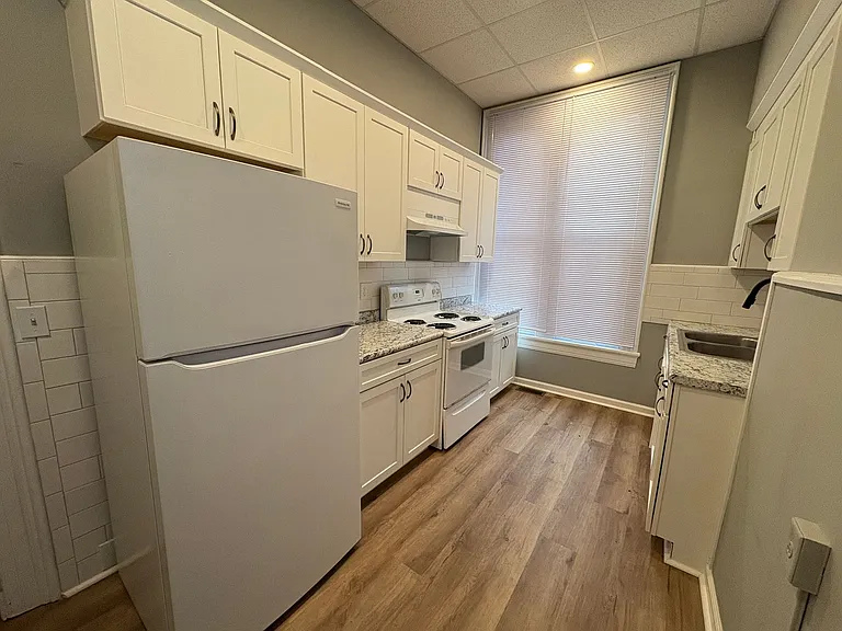 110 Langhorne Ln #1 — Photo 8