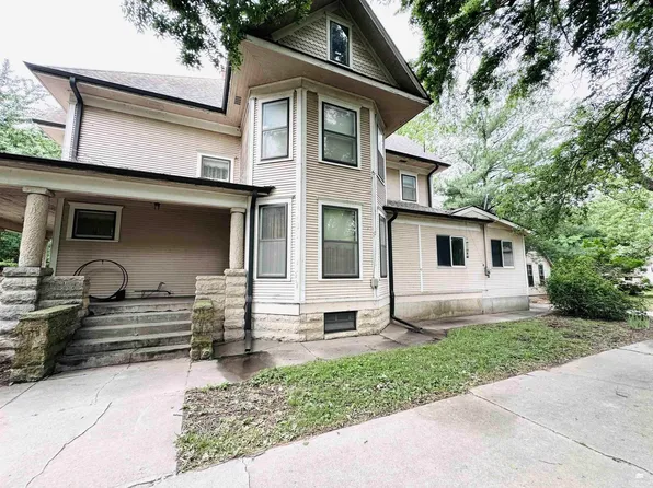 118 S Main St, Morganville, KS 67468
