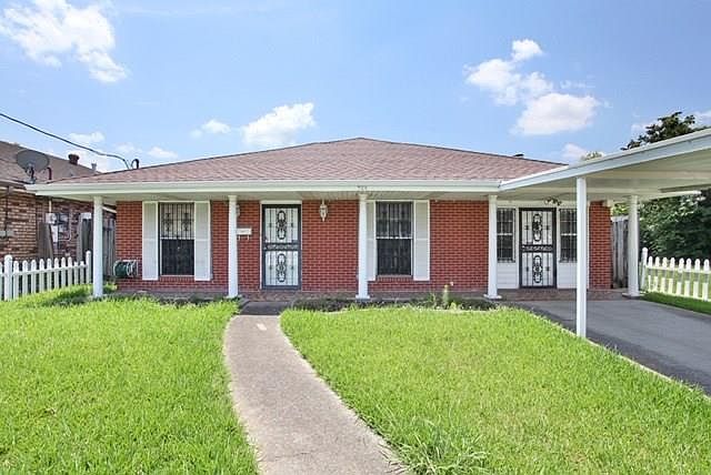 1st image of 504 Silver Lily Ln