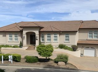 10300 Argonaut Dr, Jackson, CA 95642