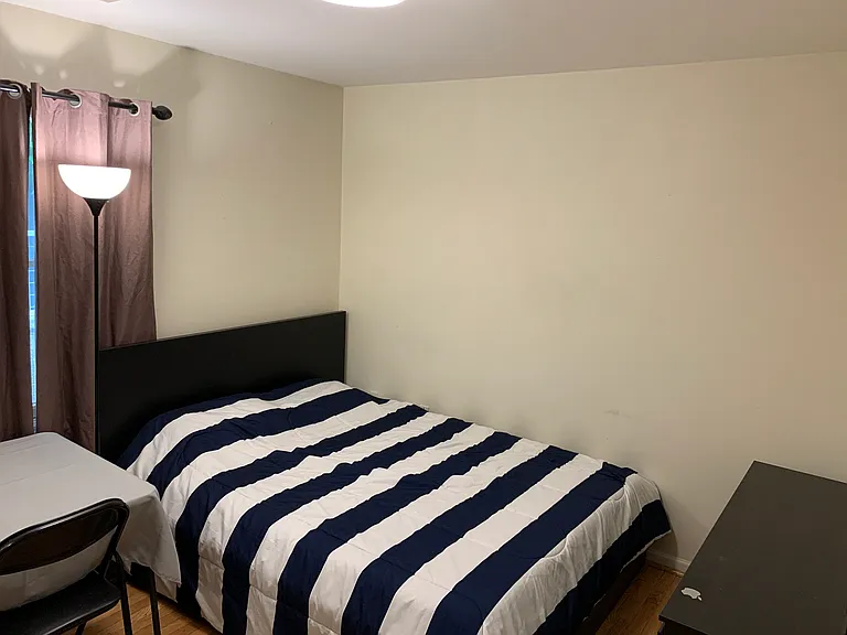 537 39th St #3 — Photo 9