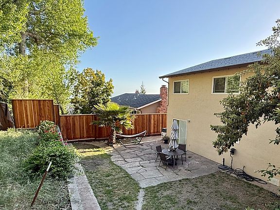 2nd image of 1199 Overlook Ave #A