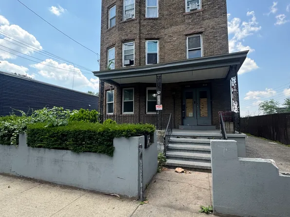 648 Ferry St #3, New Haven, CT 06513