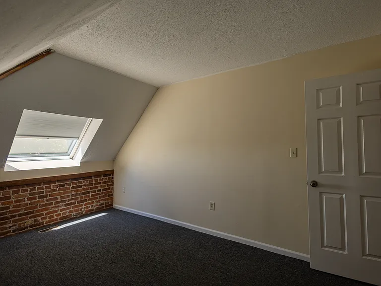 58 Woodley Ct #10 — Photo 37
