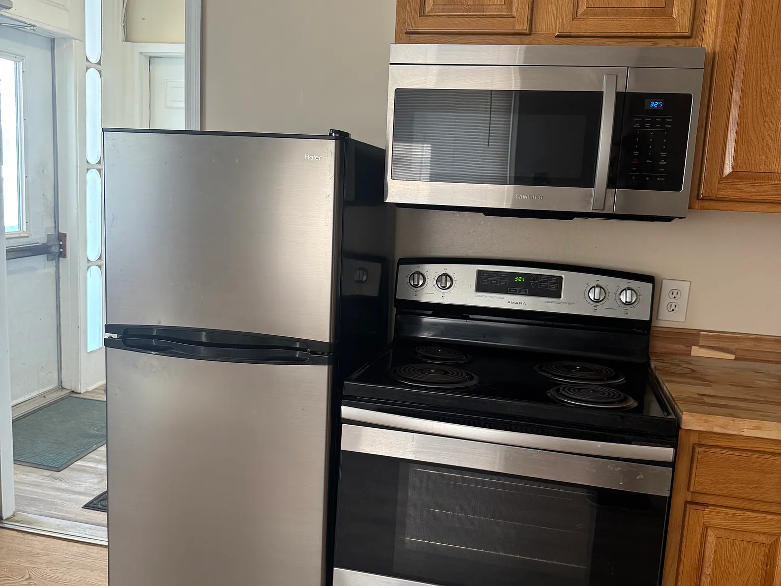 1 bed, $1,250 — Photo 2
