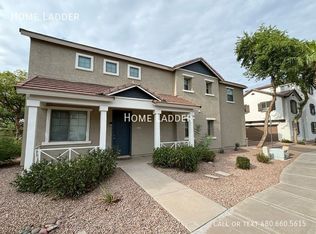 105 E Palomino Dr, Gilbert, AZ 85296