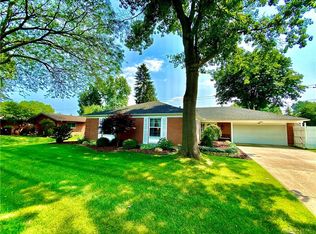 2252 E Whipp Rd, Kettering, OH 45440