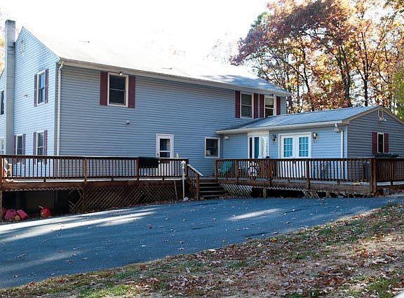 2nd image of 8302 Cherry Blossom Ln