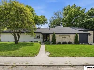 821 N 13th St, Beatrice, NE, 68310