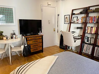 Rented by Rita S Citrin, LREB