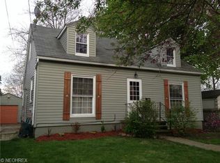 1937 14th St SW, Akron, OH 44314