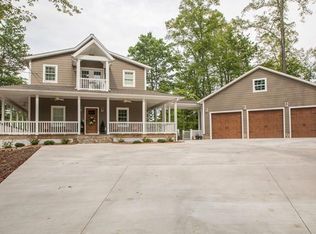 378 View Point Dr, Traphill, NC 28685