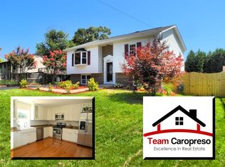 7953 E Riverside Dr, Pasadena, MD 21122