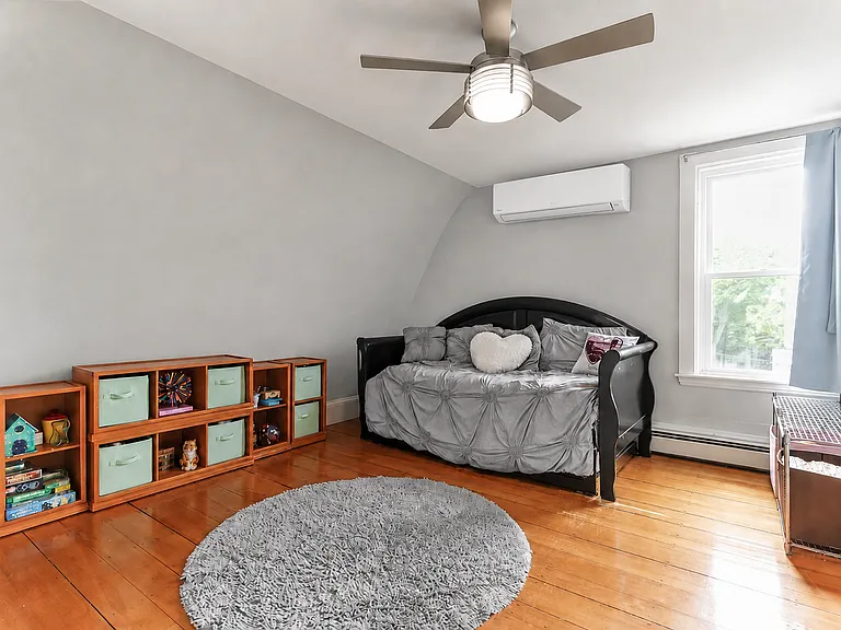 246 Cypress St #4 — Photo 22