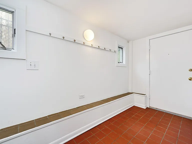236 W Willow St #CH — Photo 17