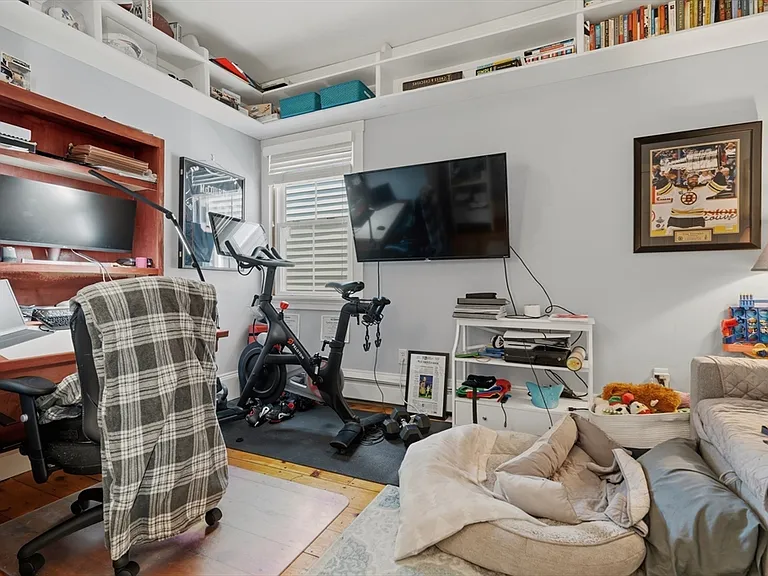 33 Mystic St #3 — Photo 13