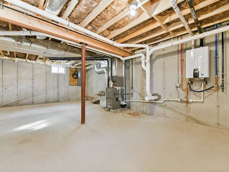 62 W Milton St #62 — Photo 35