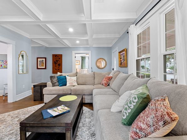 (undisclosed Address)