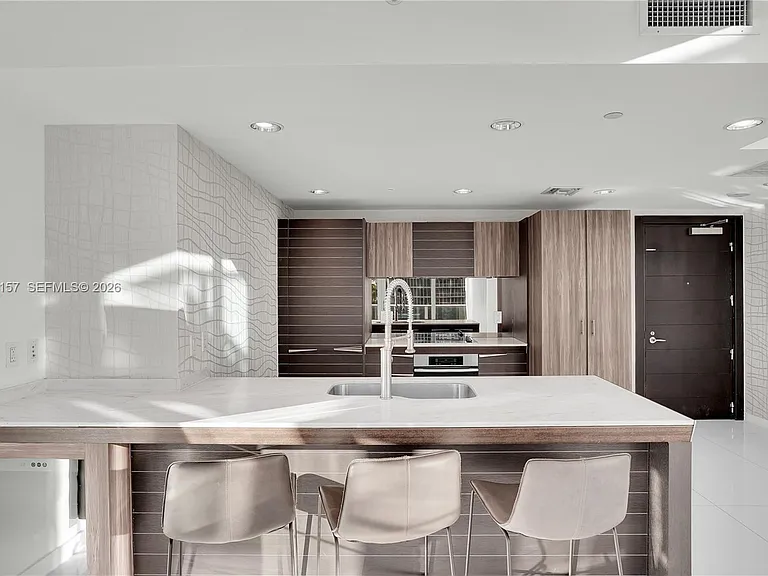 200 Biscayne Boulevard Way #503 — Photo 3