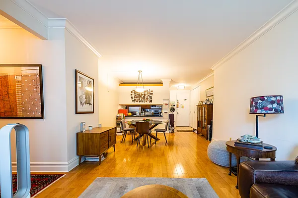 Rented by Smart City Real Estate LLC | media 4