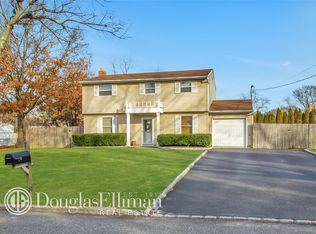 7 Marlin Rd, Centereach, NY 11720