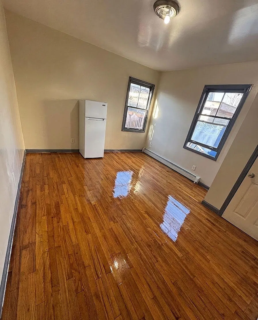 1 bed, 120 sqft, $975 — Photo 4
