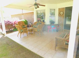 38 Rolling Meadows Rd, Hartselle, AL 35640