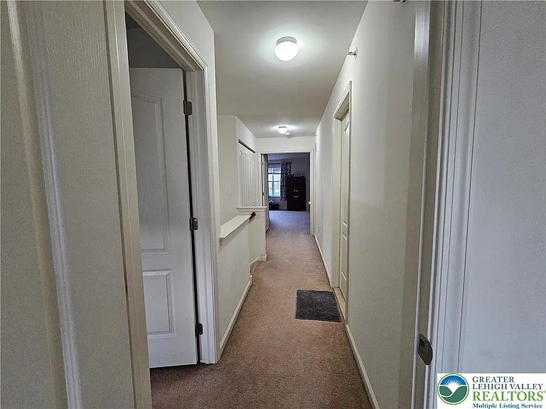 4613 Woodbrush Way — Photo 17